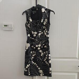 Donna Ricco Black & Cream Sleeveless Sheath Dress